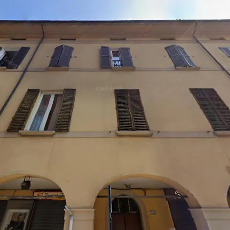 La Nicchia *